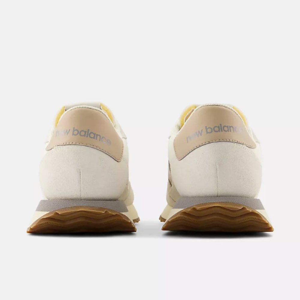 NEW Balance 237 Unisex Casual Sneakers Shoes Women 9.5 / Men 8 Beige Tan - Picture 9 of 11
